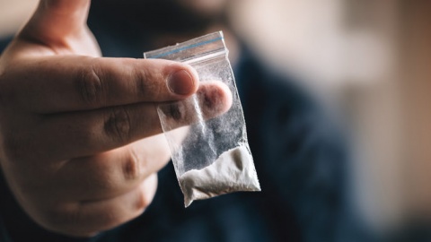 Antwerpenaar (24) gooit cocaïne uit raam tijdens achtervolging
