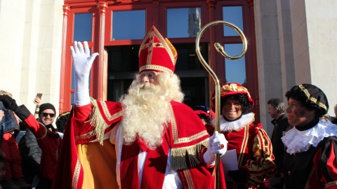 Professor Van Ranst stelt 7-jarige gerust: Sinterklaas is gezond en gaat niet dood