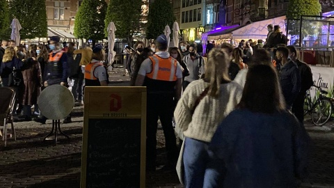 De Oude Markt in Leuven liep vlot vol op 8 mei.