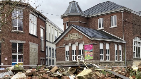 De ondertussen afgebroken gemeenteschool in Ensival, Verviers